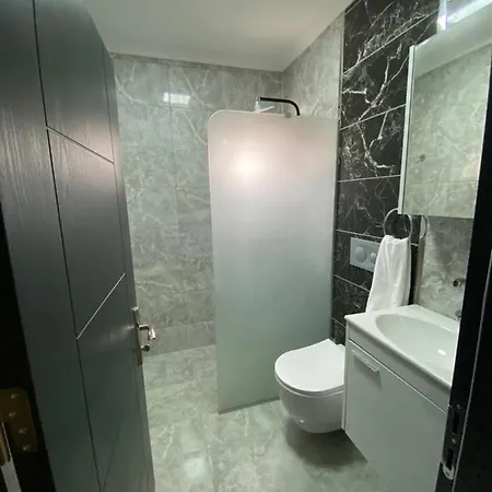 Tanis Villa's Szálloda Ortaca